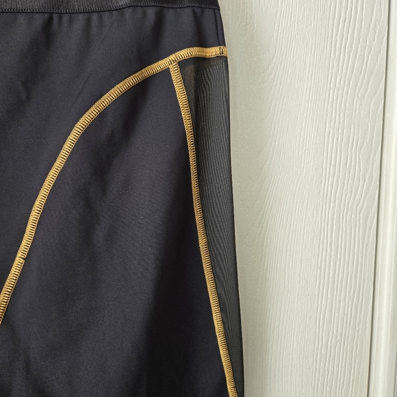 Adidas x Ivy Park Mesh Cyc Shorts - Picture 9 of 13